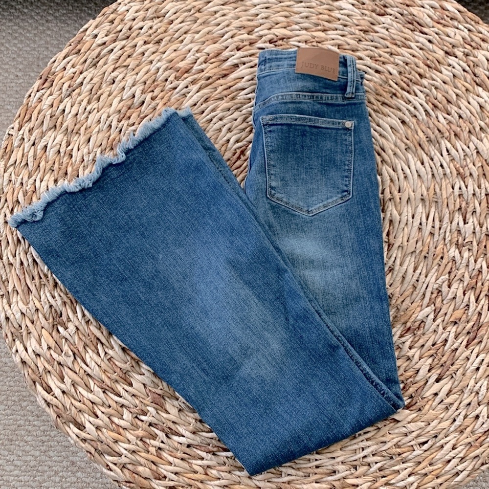Judy Blue Miley High Waist Wide Flare - Picture 6 of 16